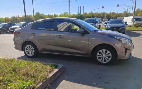 KIA Rio IV, 2020 год, 1 050 000 рублей, 3 фотография
