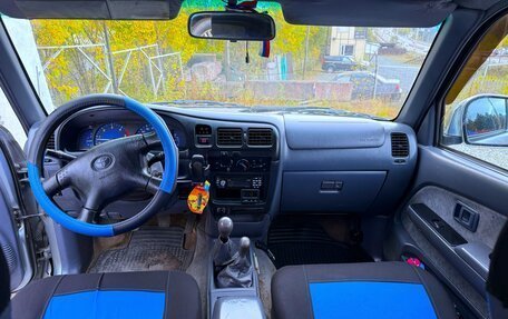 Toyota Hilux VI, 2003 год, 980 000 рублей, 10 фотография