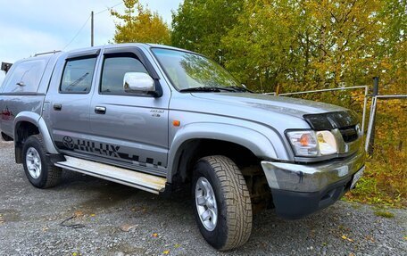 Toyota Hilux VI, 2003 год, 980 000 рублей, 8 фотография