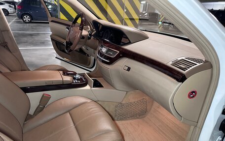 Mercedes-Benz S-Класс, 2006 год, 2 449 000 рублей, 17 фотография