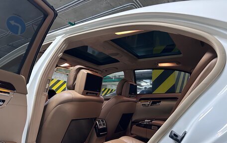 Mercedes-Benz S-Класс, 2006 год, 2 449 000 рублей, 19 фотография