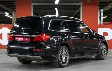 Mercedes-Benz GL-Класс, 2015 год, 3 698 000 рублей, 5 фотография