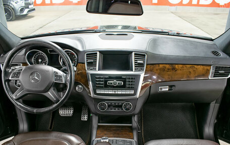 Mercedes-Benz GL-Класс, 2015 год, 3 698 000 рублей, 15 фотография