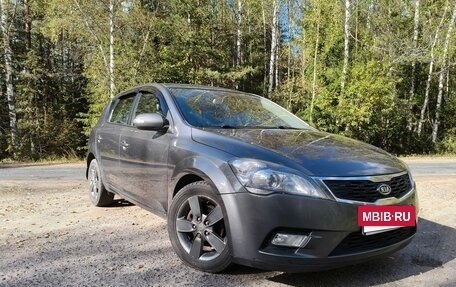 KIA cee'd I рестайлинг, 2010 год, 750 000 рублей, 13 фотография