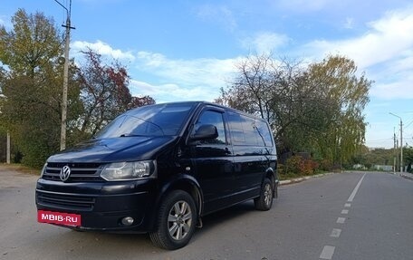 Volkswagen Multivan T5, 2011 год, 2 000 000 рублей, 10 фотография