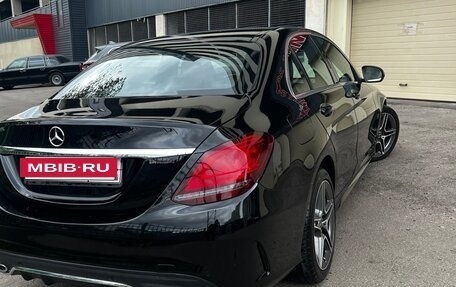 Mercedes-Benz C-Класс, 2019 год, 2 800 000 рублей, 4 фотография