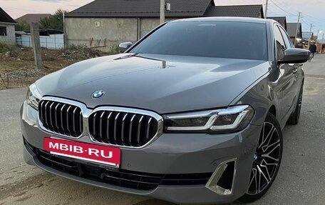 BMW 5 серия, 2022 год, 4 550 000 рублей, 8 фотография