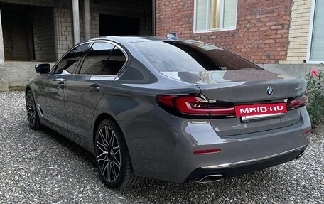 BMW 5 серия, 2022 год, 4 550 000 рублей, 13 фотография