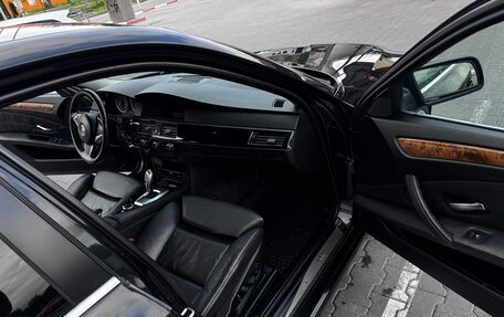 BMW 5 серия, 2008 год, 1 300 000 рублей, 9 фотография