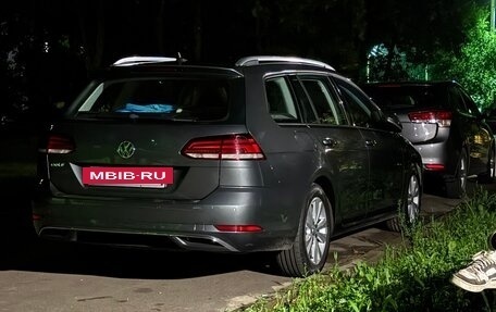 Volkswagen Golf VII, 2019 год, 1 450 000 рублей, 9 фотография
