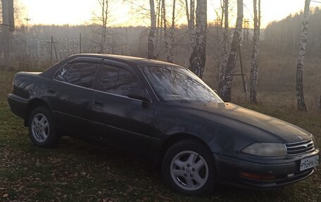 Toyota Camry V30, 1993 год, 300 000 рублей, 2 фотография