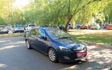 Opel Astra J, 2011 год, 500 000 рублей, 2 фотография