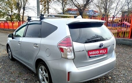 Toyota Prius Alpha I (ZVW40/41), 2015 год, 1 550 000 рублей, 4 фотография