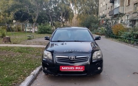 Toyota Avensis III рестайлинг, 2005 год, 850 000 рублей, 2 фотография