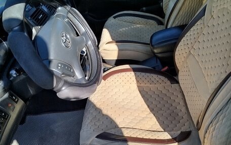 Toyota Avensis III рестайлинг, 2005 год, 850 000 рублей, 17 фотография