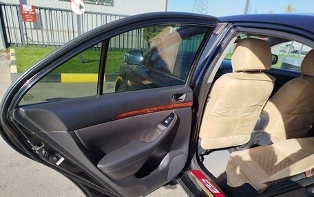 Toyota Avensis III рестайлинг, 2005 год, 850 000 рублей, 26 фотография