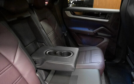 Porsche Cayenne III, 2025 год, 20 990 000 рублей, 26 фотография