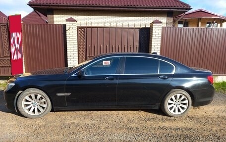 BMW 7 серия, 2011 год, 1 350 000 рублей, 4 фотография