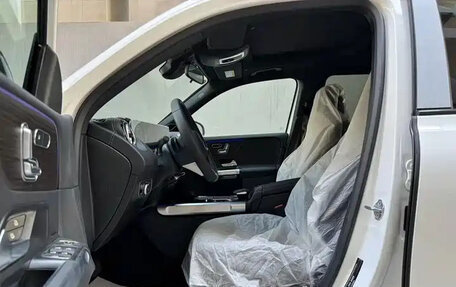 Mercedes-Benz GLB, 2024 год, 4 900 000 рублей, 9 фотография