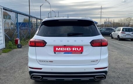 Chery Tiggo 8 Pro, 2021 год, 1 990 000 рублей, 6 фотография