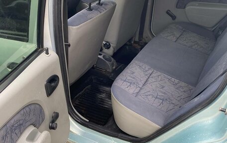 Renault Logan I, 2006 год, 309 000 рублей, 10 фотография