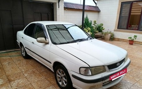 Nissan Sunny B15, 1999 год, 240 000 рублей, 2 фотография
