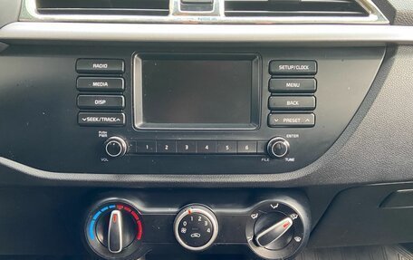 KIA Rio IV, 2018 год, 1 199 000 рублей, 12 фотография