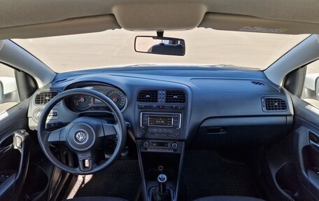 Volkswagen Polo VI (EU Market), 2014 год, 875 000 рублей, 16 фотография
