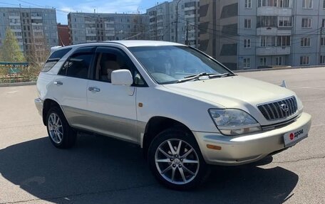 Toyota Harrier, 1998 год, 700 000 рублей, 13 фотография