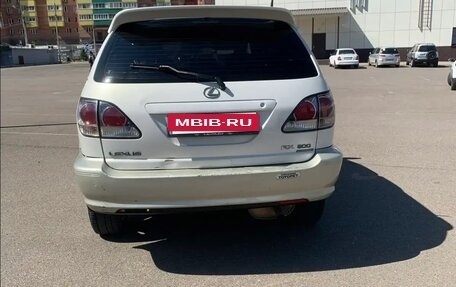 Toyota Harrier, 1998 год, 700 000 рублей, 10 фотография