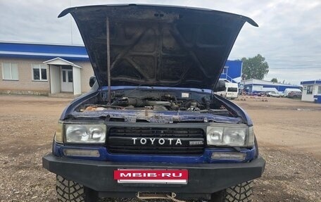 Toyota Land Cruiser 80 рестайлинг, 1991 год, 795 000 рублей, 32 фотография