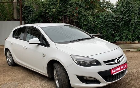 Opel Astra J, 2013 год, 780 000 рублей, 3 фотография