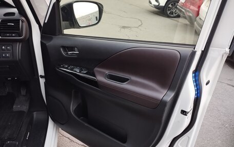 Nissan Serena IV, 2019 год, 2 500 000 рублей, 18 фотография