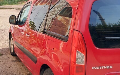 Peugeot Partner II рестайлинг 2, 2011 год, 700 000 рублей, 3 фотография
