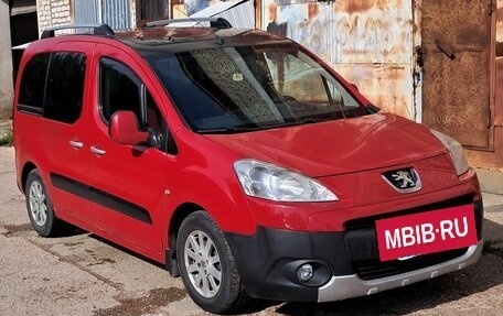 Peugeot Partner II рестайлинг 2, 2011 год, 700 000 рублей, 5 фотография