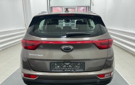 KIA Sportage IV рестайлинг, 2018 год, 2 099 000 рублей, 6 фотография