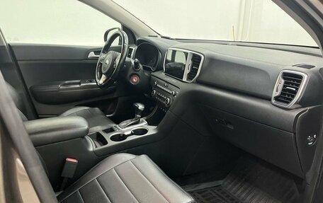 KIA Sportage IV рестайлинг, 2018 год, 2 099 000 рублей, 11 фотография