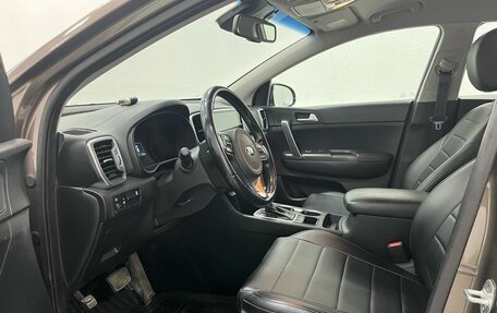 KIA Sportage IV рестайлинг, 2018 год, 2 099 000 рублей, 12 фотография
