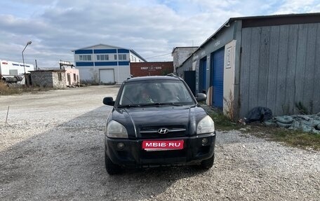 Hyundai Tucson III, 2007 год, 655 000 рублей, 1 фотография