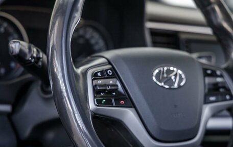 Hyundai Elantra VI рестайлинг, 2018 год, 1 528 000 рублей, 15 фотография