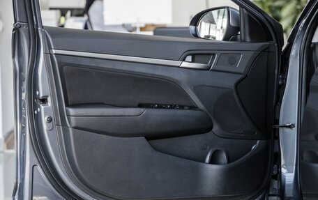 Hyundai Elantra VI рестайлинг, 2018 год, 1 528 000 рублей, 13 фотография