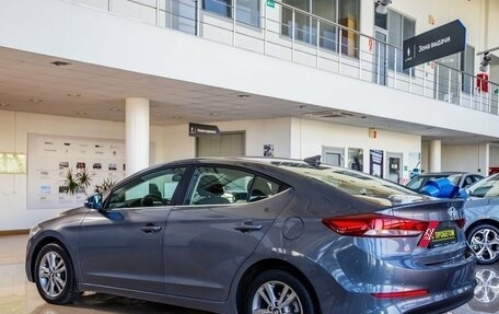 Hyundai Elantra VI рестайлинг, 2018 год, 1 528 000 рублей, 5 фотография