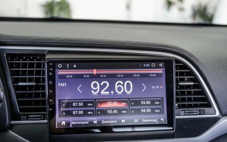 Hyundai Elantra VI рестайлинг, 2018 год, 1 528 000 рублей, 17 фотография