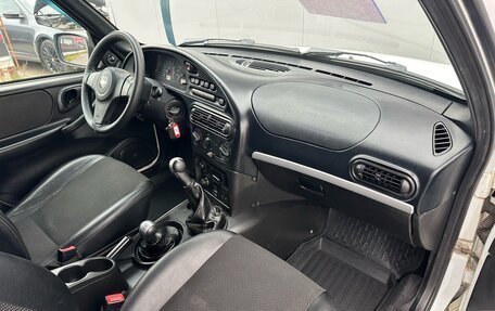 Chevrolet Niva I рестайлинг, 2014 год, 652 000 рублей, 18 фотография