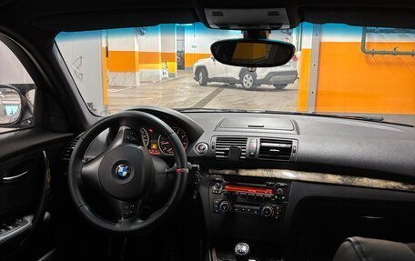BMW 1 серия, 2011 год, 800 000 рублей, 6 фотография
