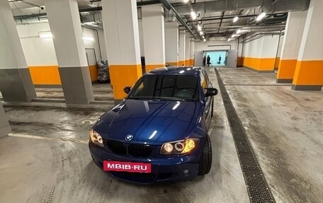 BMW 1 серия, 2011 год, 800 000 рублей, 12 фотография