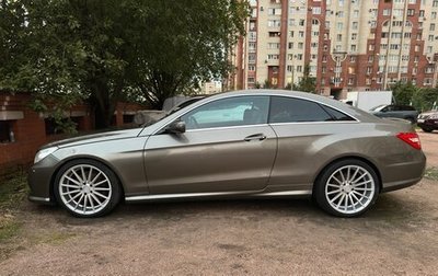 Mercedes-Benz E-Класс, 2009 год, 999 000 рублей, 1 фотография