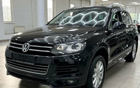 Volkswagen Touareg III, 2014 год, 2 348 000 рублей, 2 фотография