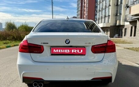 BMW 3 серия, 2018 год, 2 300 000 рублей, 15 фотография
