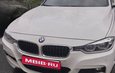 BMW 3 серия, 2018 год, 2 300 000 рублей, 24 фотография